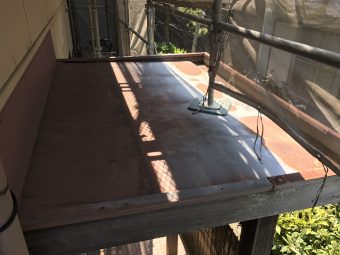 トタン屋根の修理（Before）