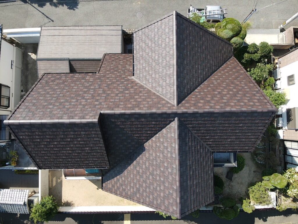 軽量瓦「ルーガ（ROOGA）」とは？価格・特徴からメリット・デメリットまで徹底解説