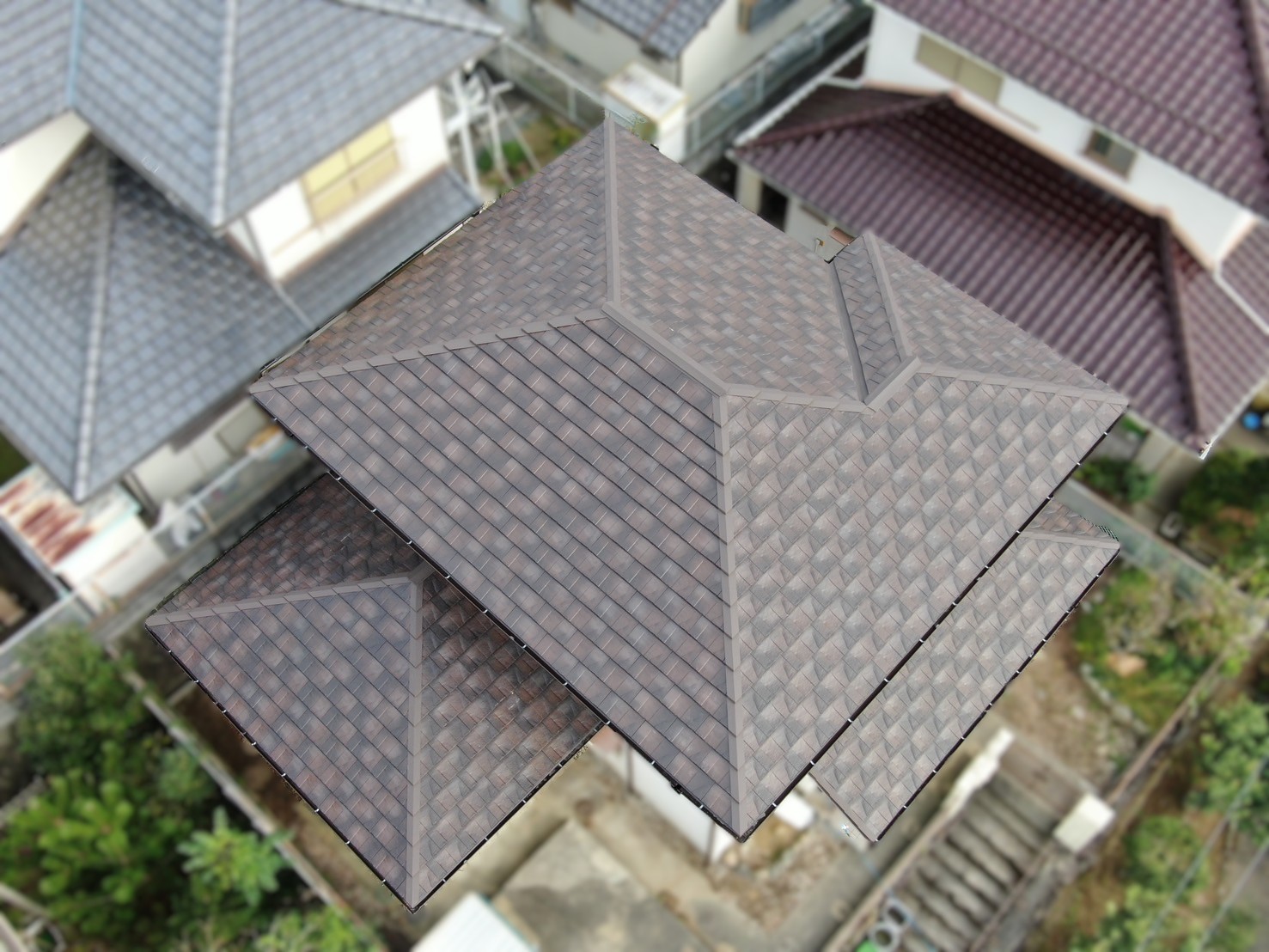 和瓦からルーガへ！ハイブリッド瓦への葺き替えで実現する「耐震」と「美観」の両立