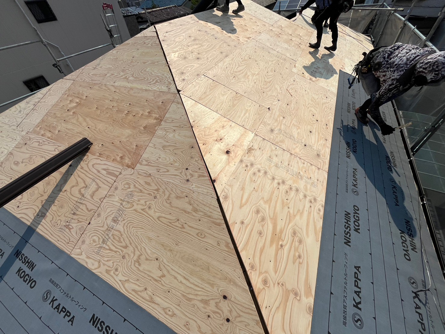 和瓦からルーガへ！ハイブリッド瓦への葺き替えで実現する「耐震」と「美観」の両立