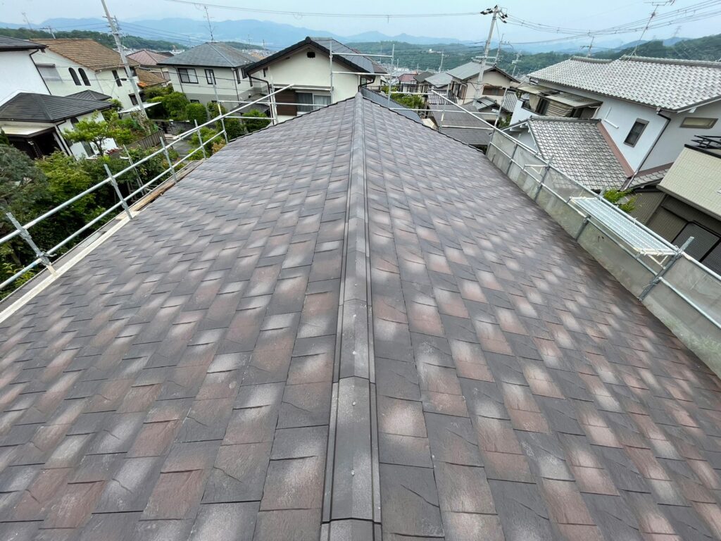 【徹底比較】屋根修理は全国展開と地元業者どちらが良い?それぞれのメリット・デメリットを解説