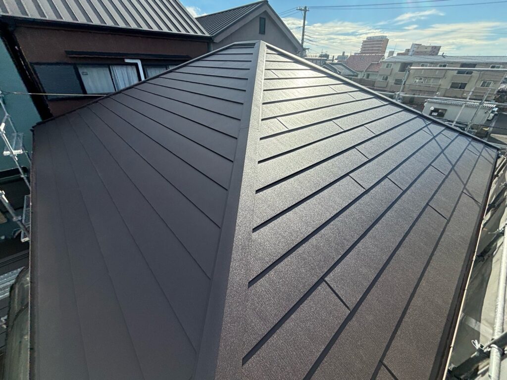 【2026年最新】スーパーガルテクトを徹底解説!費用やメリット、雨漏りを防ぐ施工のこだわり